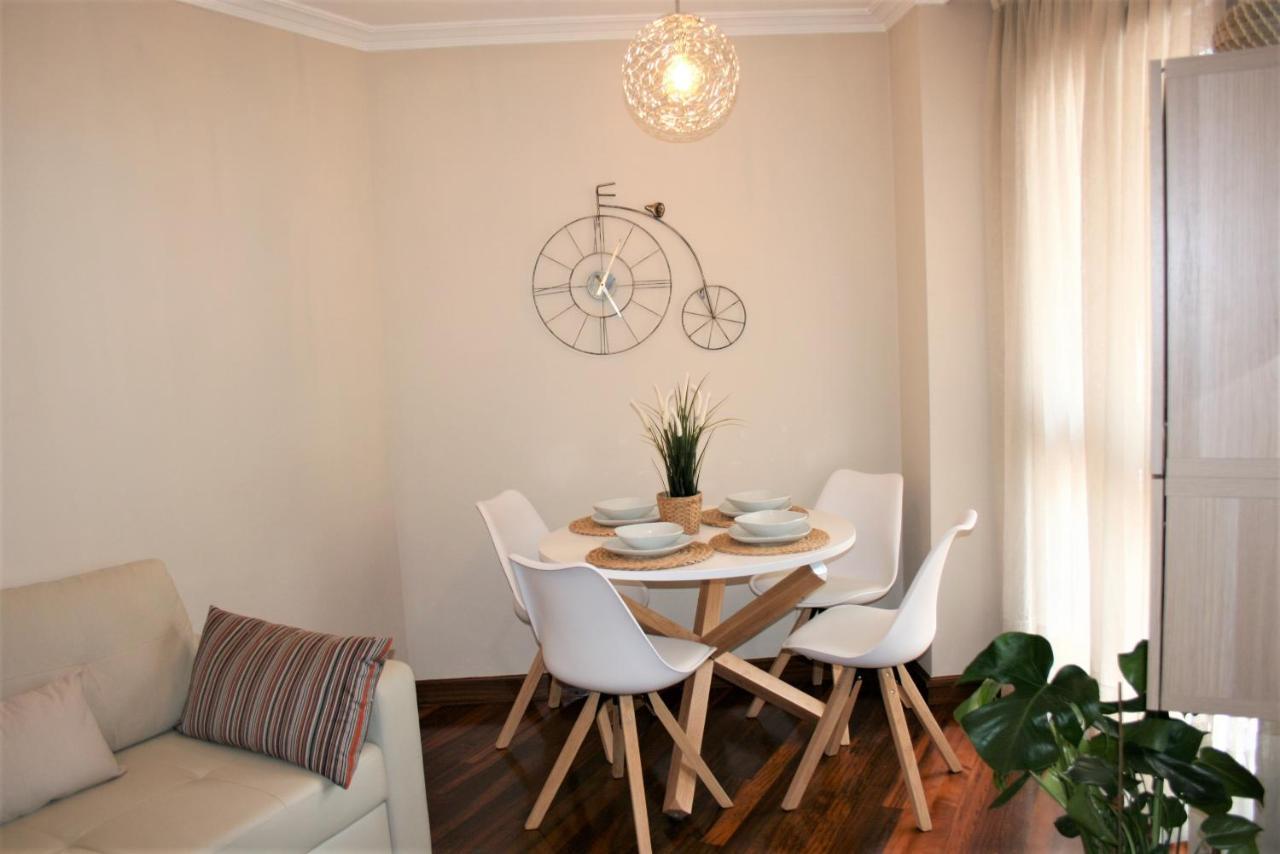 El Fuste Apartment Oviedo Ngoại thất bức ảnh